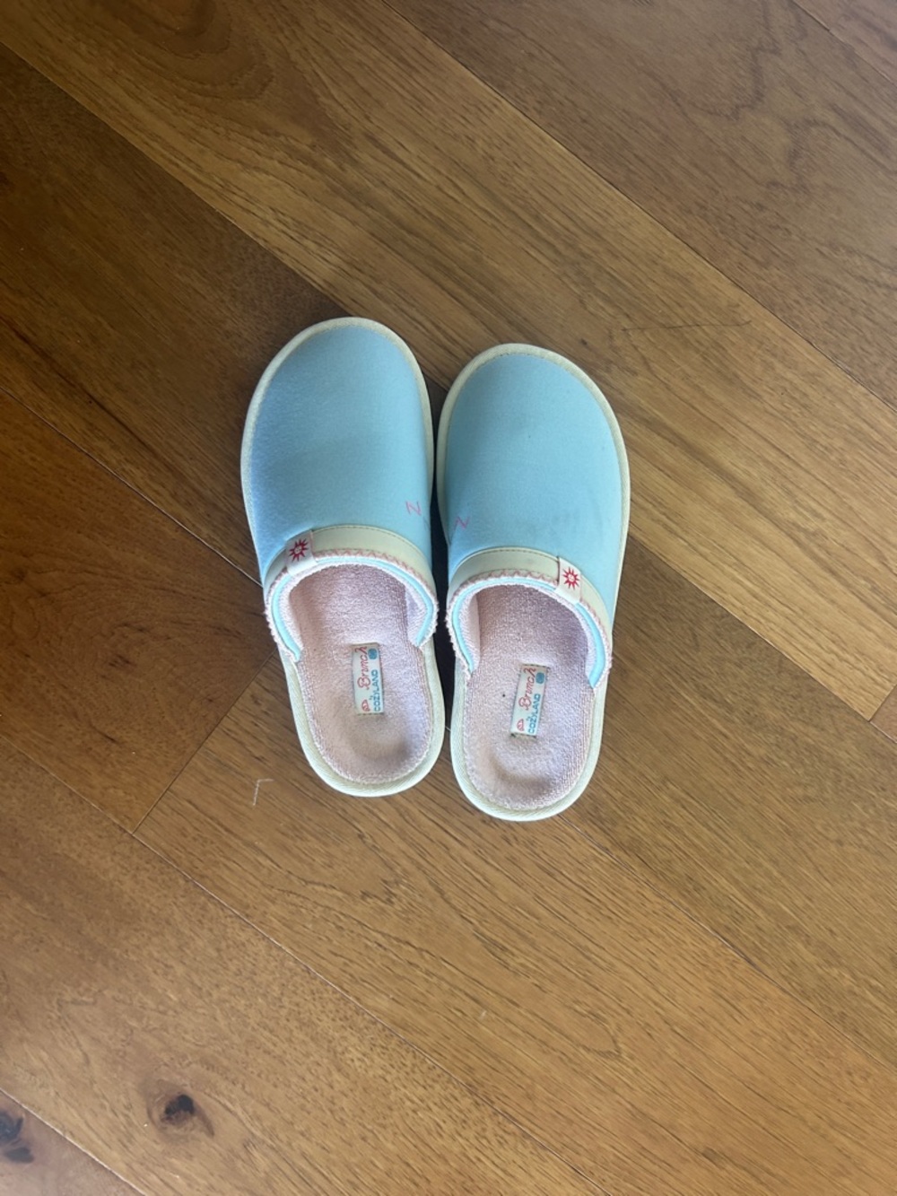 Brunch slippers
